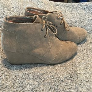 Toms booties